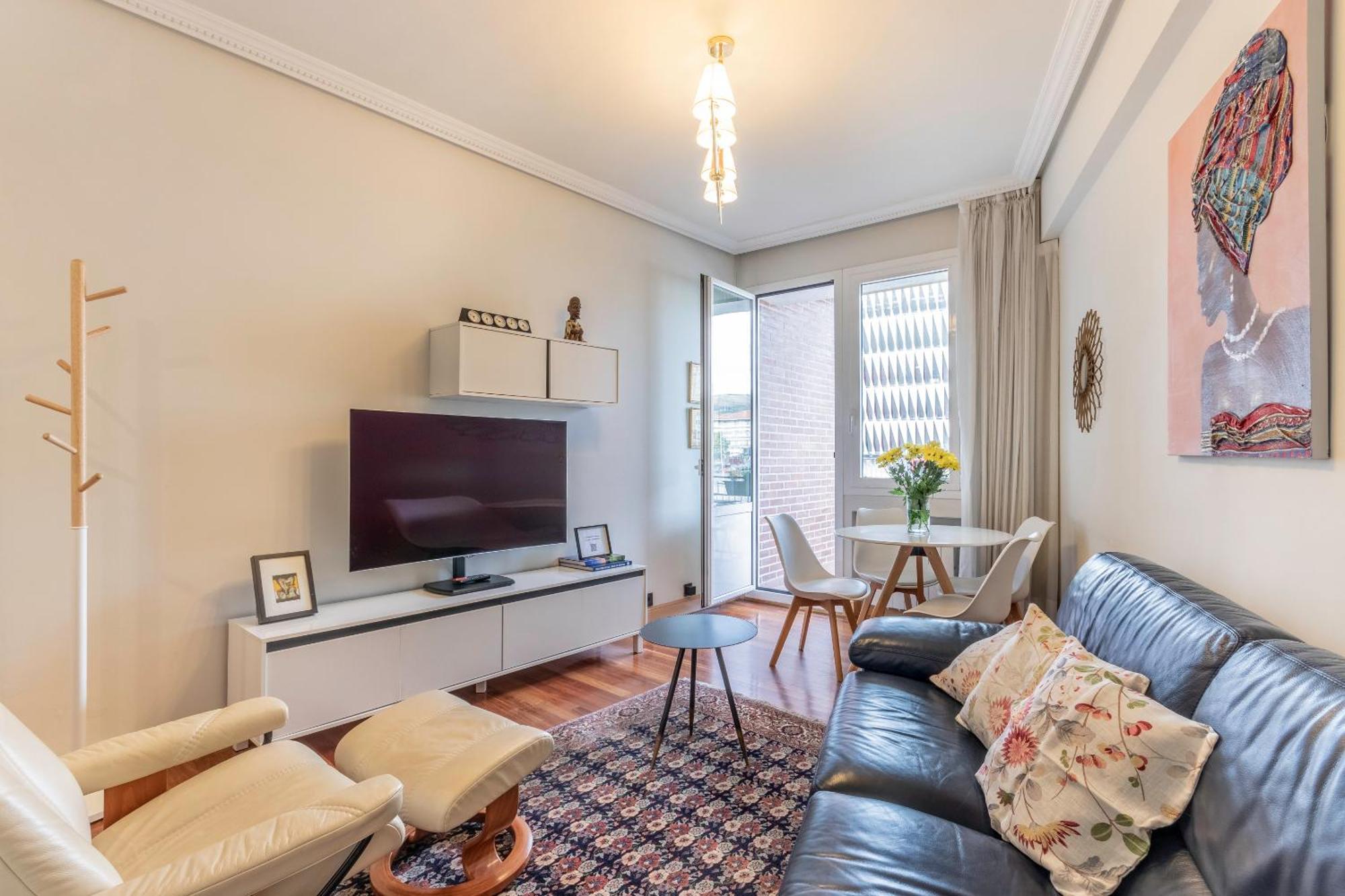 San Mames Apartment - Free Parking Bilbao Buitenkant foto