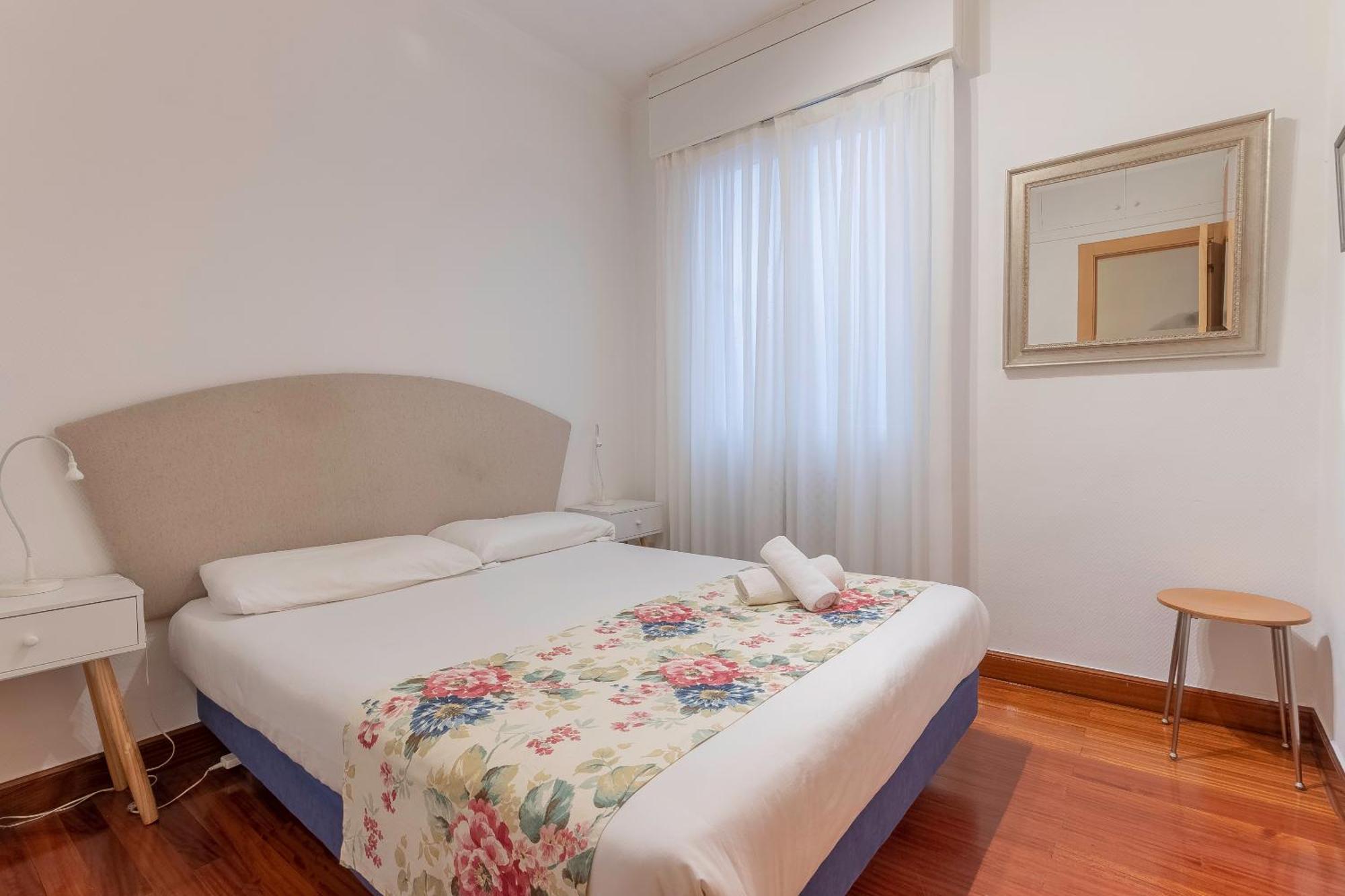 San Mames Apartment - Free Parking Bilbao Buitenkant foto
